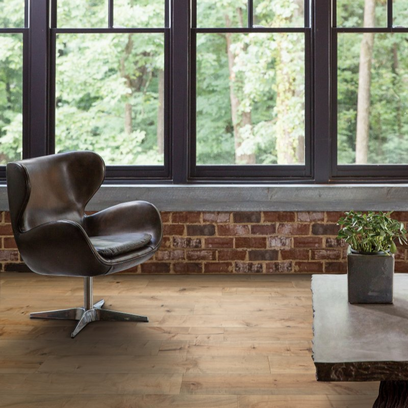 Byron's Flooring  providing hardwood flooring in Calhoun, GA; Philadelphia, PA and Tampa, FL